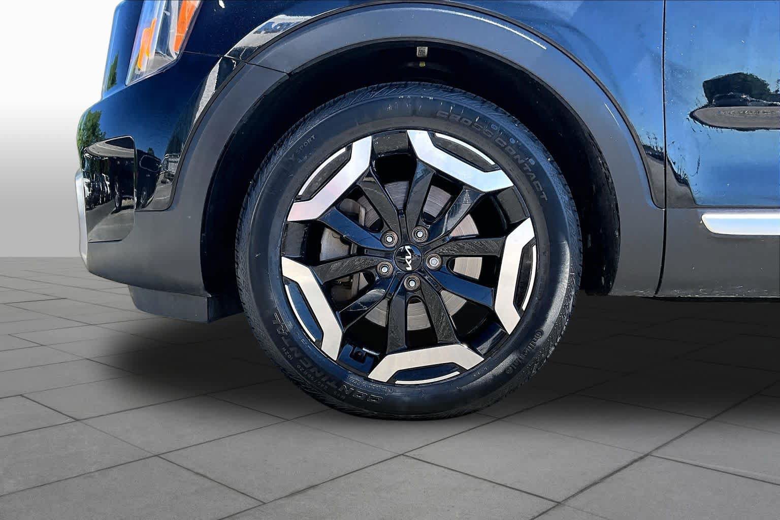 Used 2024 Kia Telluride S AWD/4WD image 10