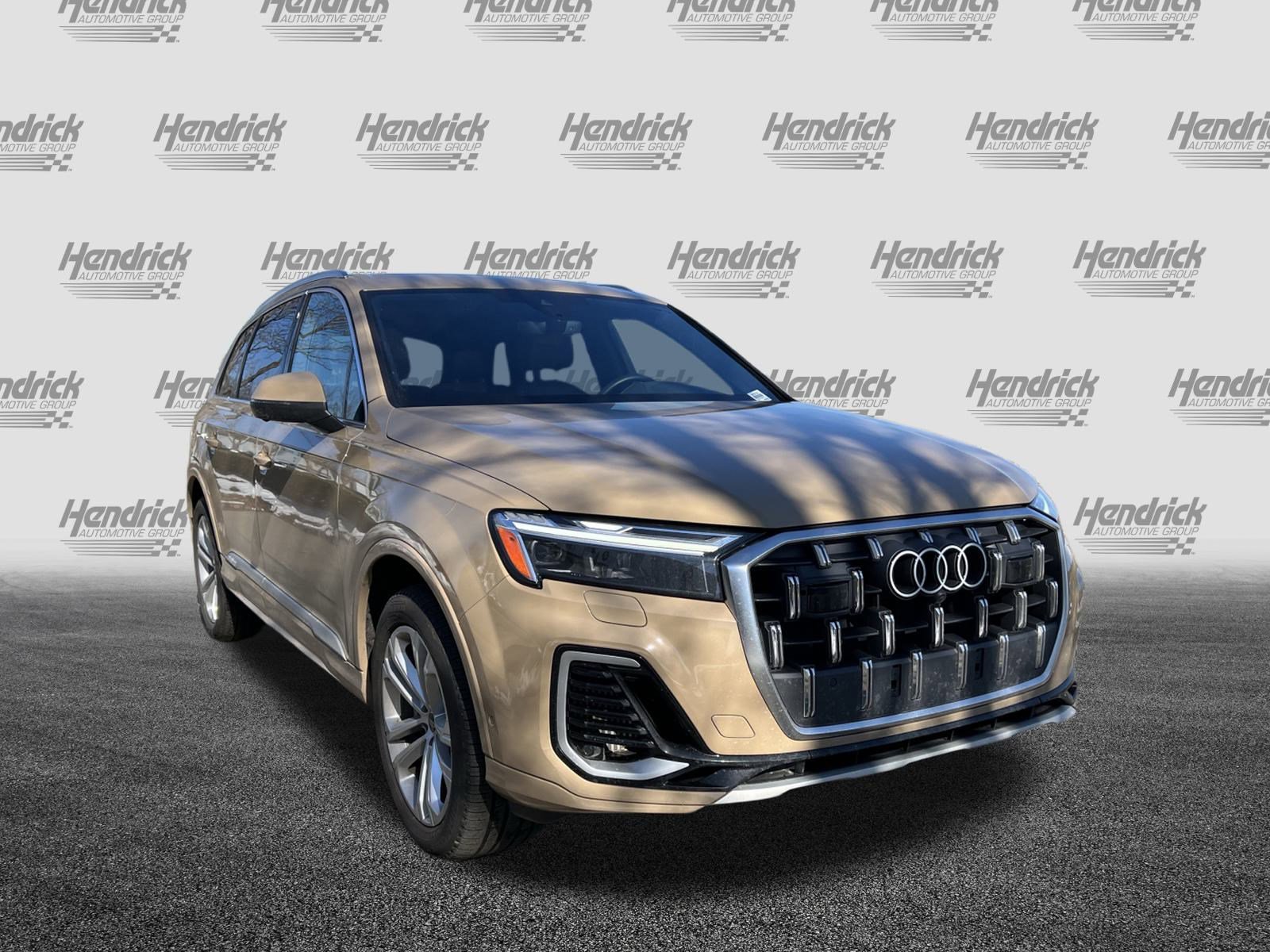 Used 2025 Audi Q7 3.0T Premium Plus w/ Premium Plus Package image 2