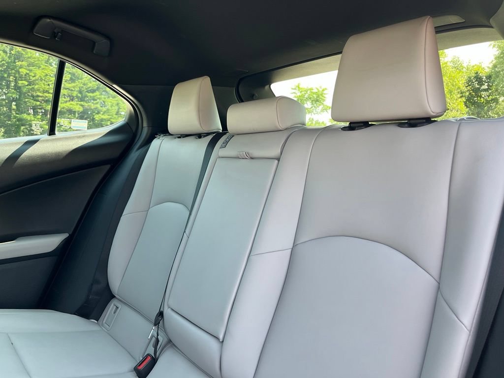 Used 2019 Lexus UX 250h w/ Premium Package AWD/4WD image 22