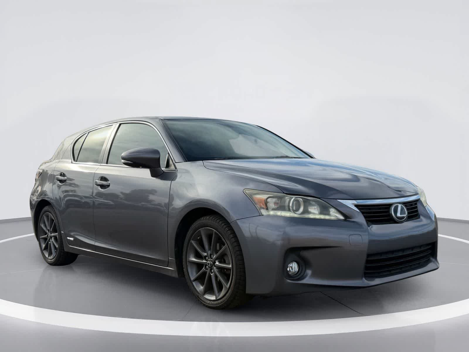 Used 2013 Lexus CT 200h w/ Premium Pkg w/Navigation FWD image 5