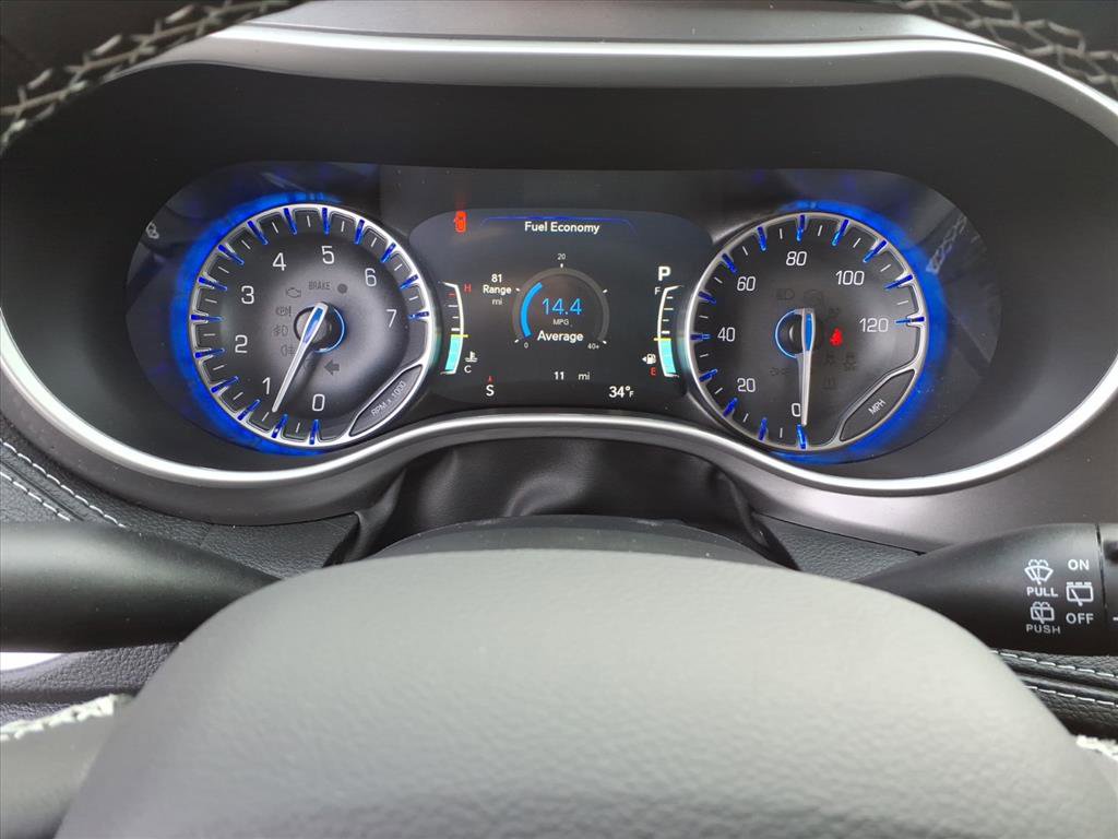 New 2026 Chrysler Pacifica Select image 22