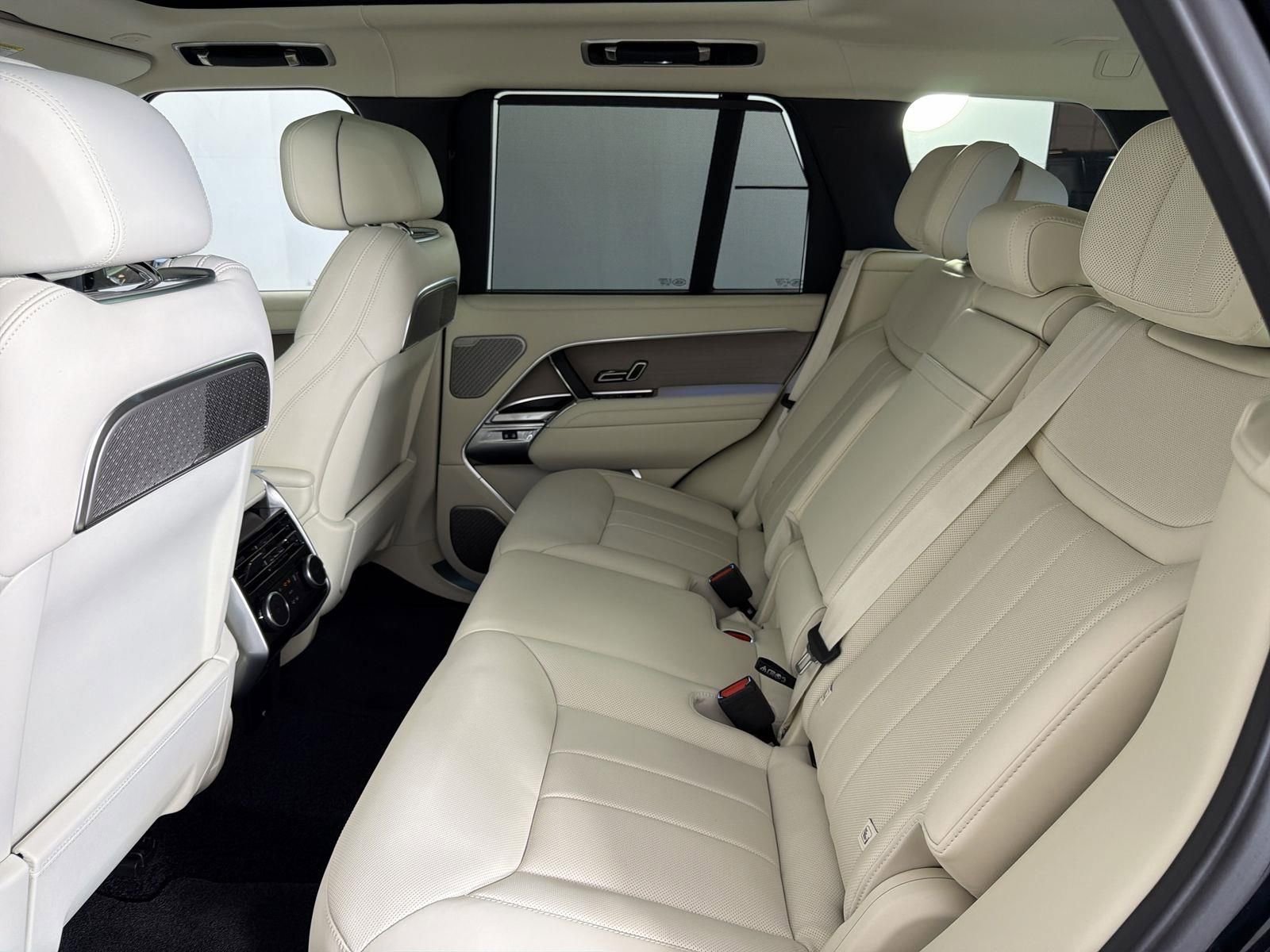 New 2026 Land Rover Range Rover Autobiography image 27