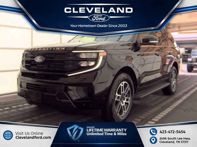 Certified 2025 Ford Expedition Active RWD image 1