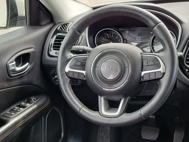 Used 2018 Jeep Compass Limited AWD/4WD image 21
