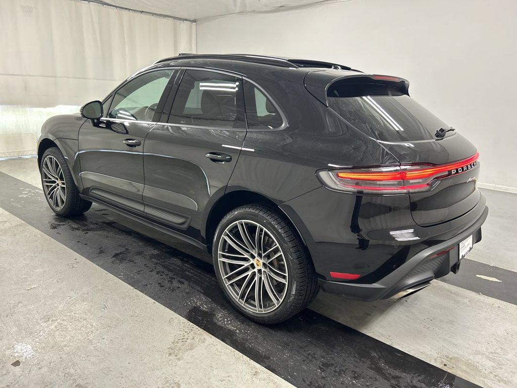 Certified 2026 Porsche Macan AWD/4WD image 7