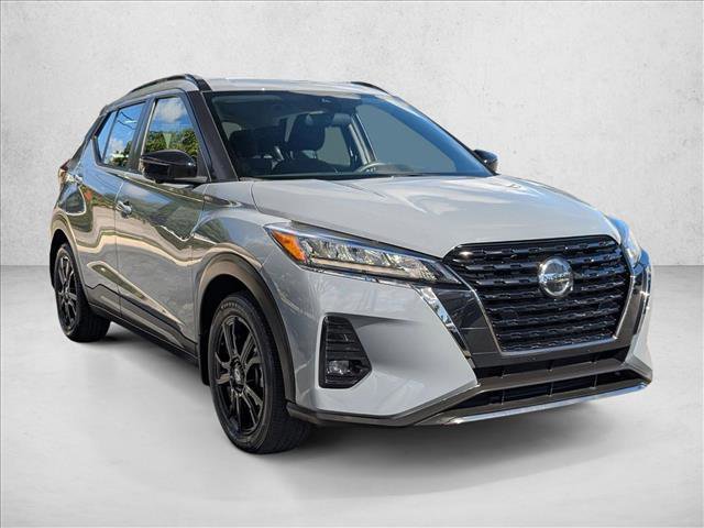 Certified 2021 Nissan Kicks SR image 3