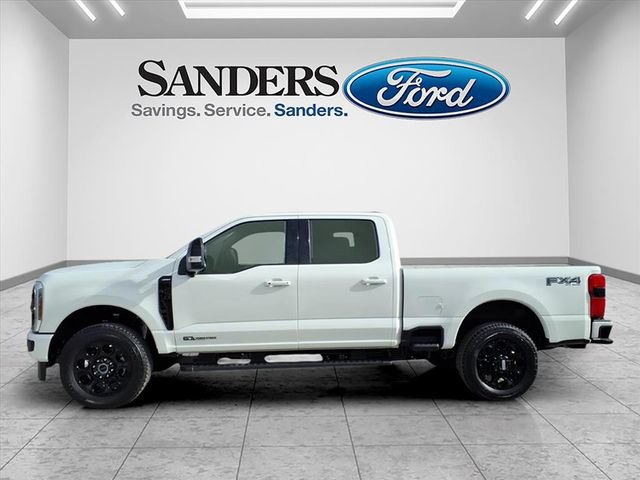 New 2026 Ford F250 Lariat w/ Black Appearance Package AWD/4WD image 3
