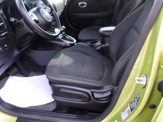 Used 2019 Kia Soul FWD image 26