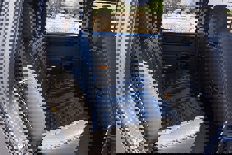 Used 2004 HUMMER H2 w/ Preferred Equipment Group image 13