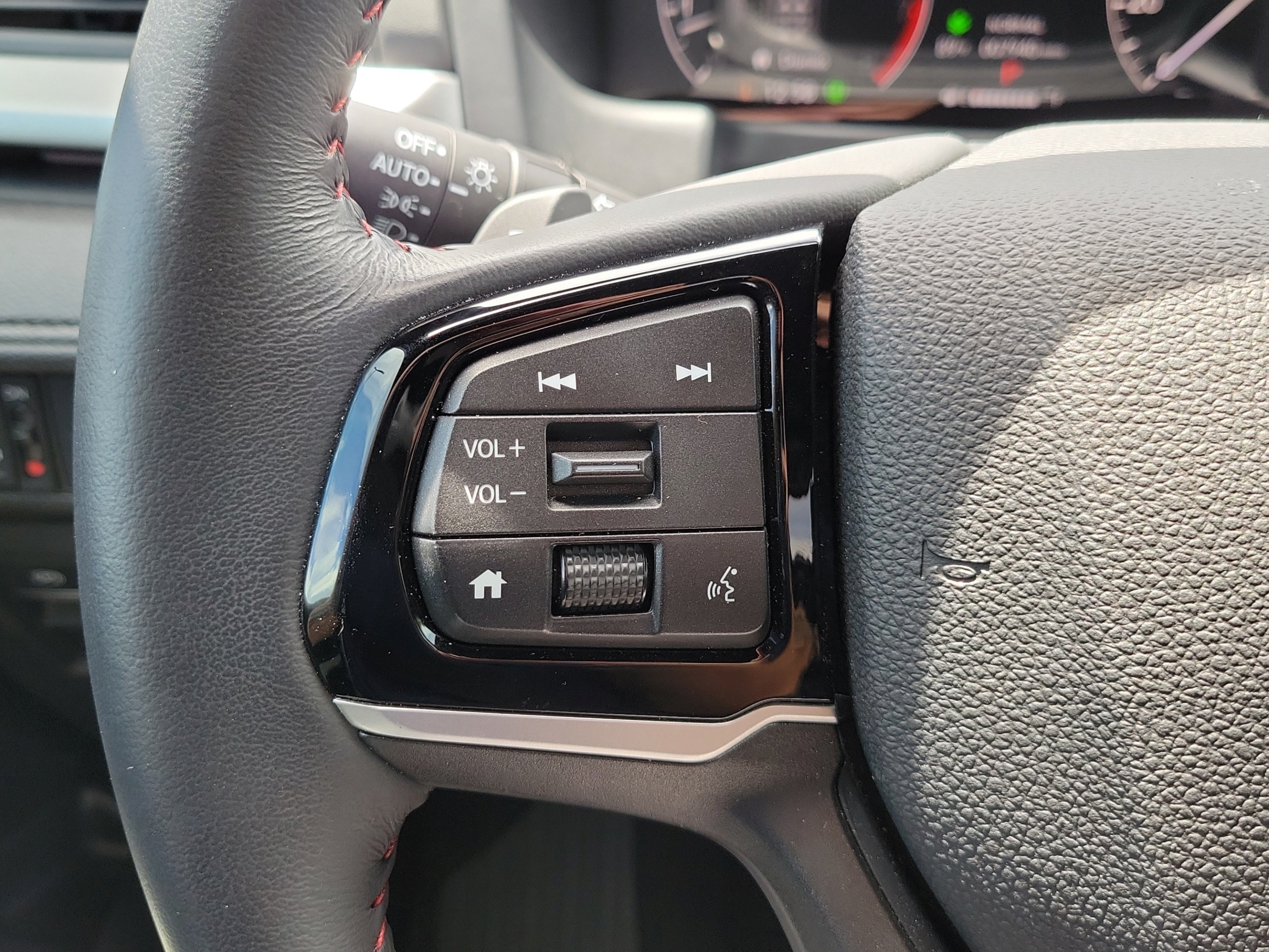 Certified 2026 Honda Odyssey Sport-L image 30