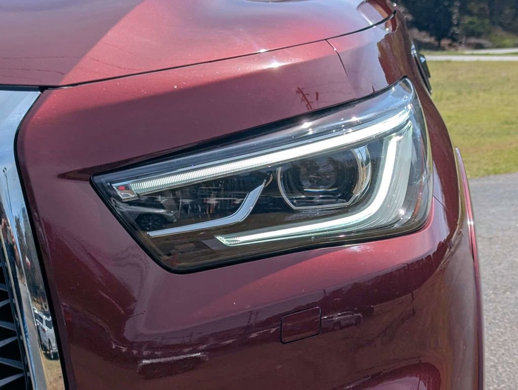 Used 2021 INFINITI QX80 Sensory w/ All-Season Package image 10