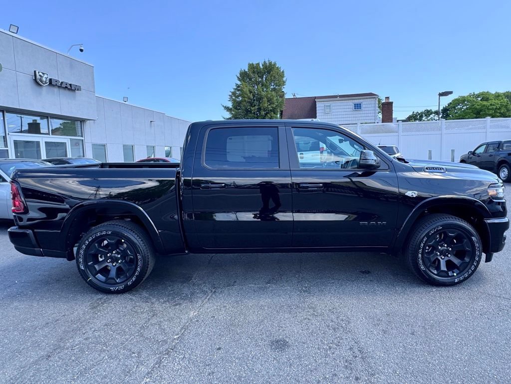 New 2026 RAM 1500 Big Horn w/ Night Edition AWD/4WD image 9