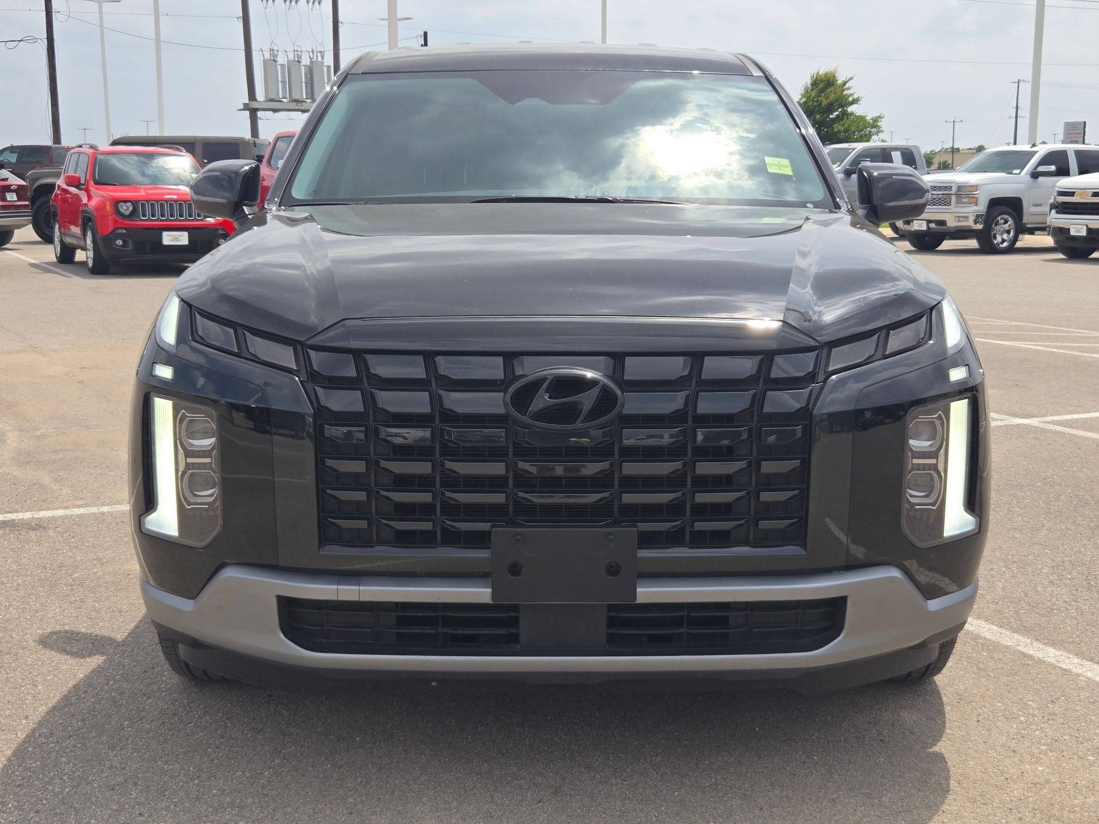 Used 2025 Hyundai Palisade SE image 8