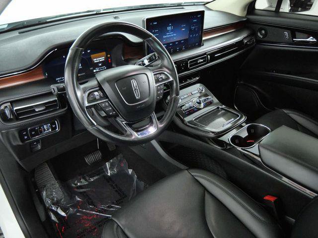 Used 2023 Lincoln Nautilus Reserve w/ Luxury Package AWD/4WD image 9