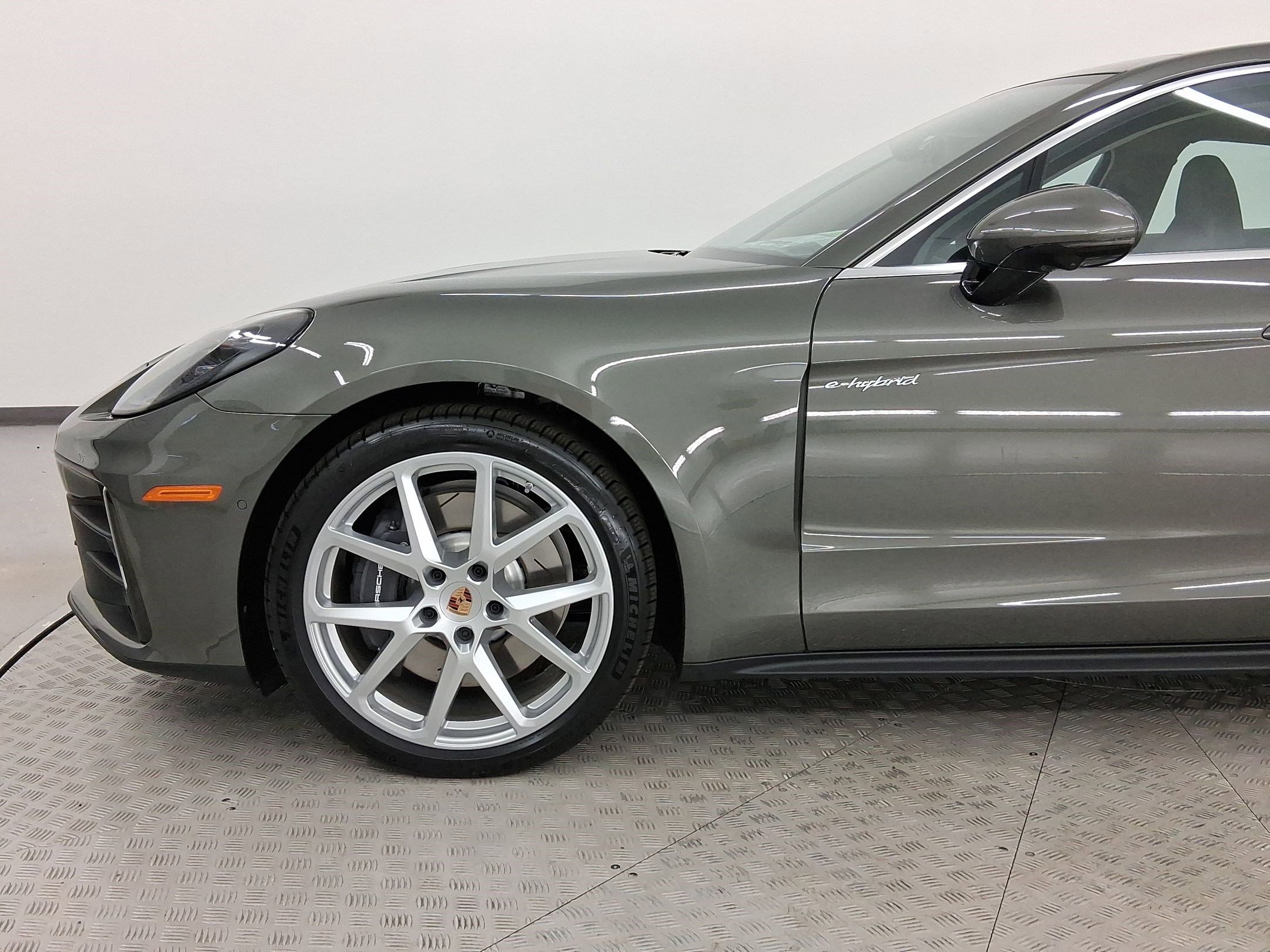 New 2026 Porsche Panamera 4 image 21