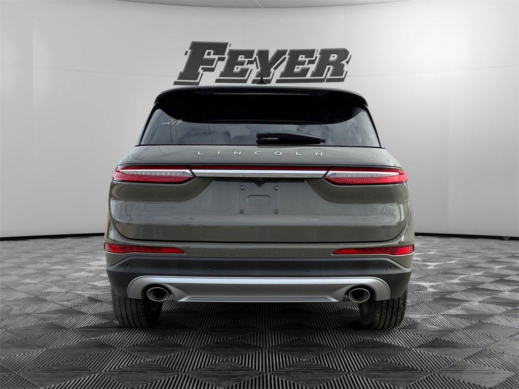 Used 2025 Lincoln Corsair Reserve image 4