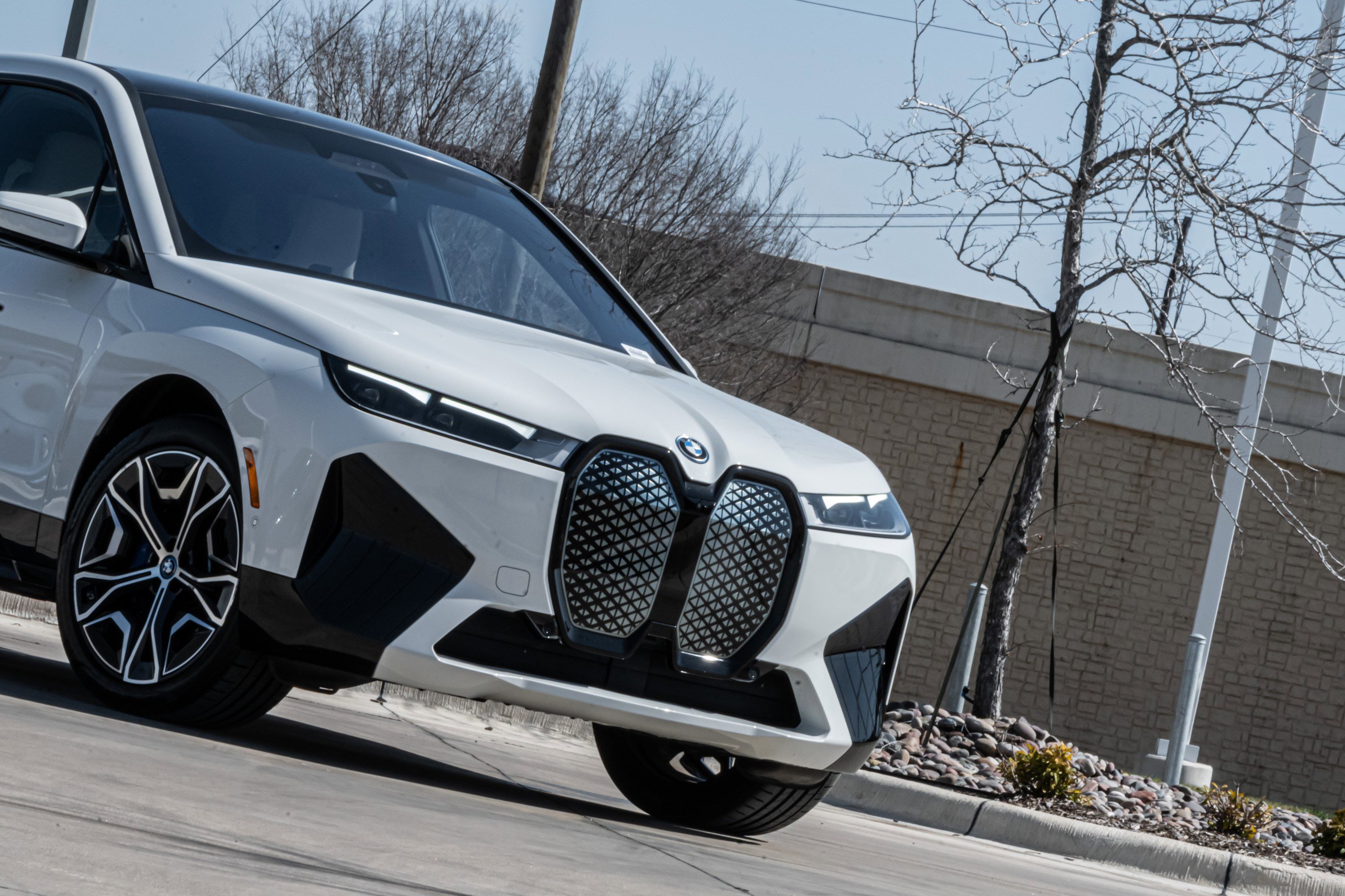 Certified 2024 BMW iX xDrive50 w/ Sport Package image 5