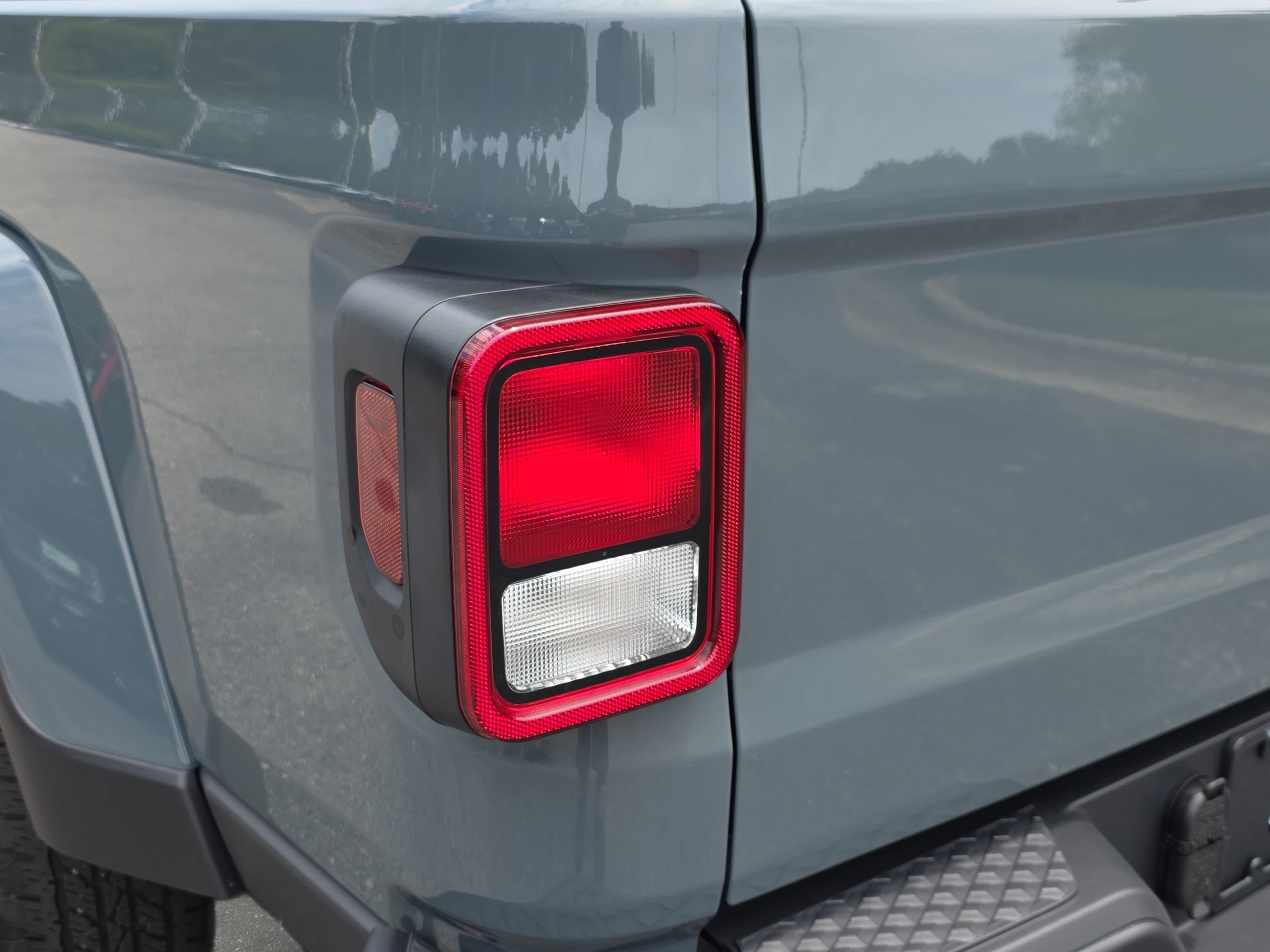 New 2026 Jeep Gladiator Sport AWD/4WD image 30
