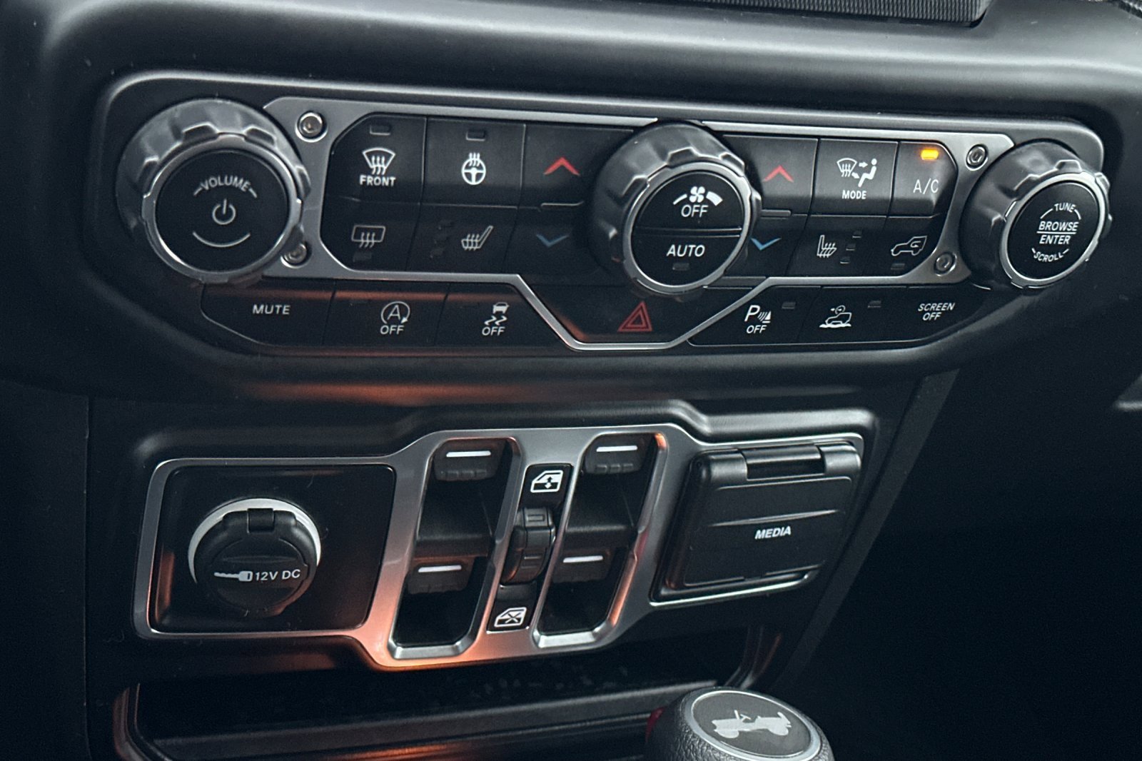 Used 2021 Jeep Wrangler Unlimited Sport image 22