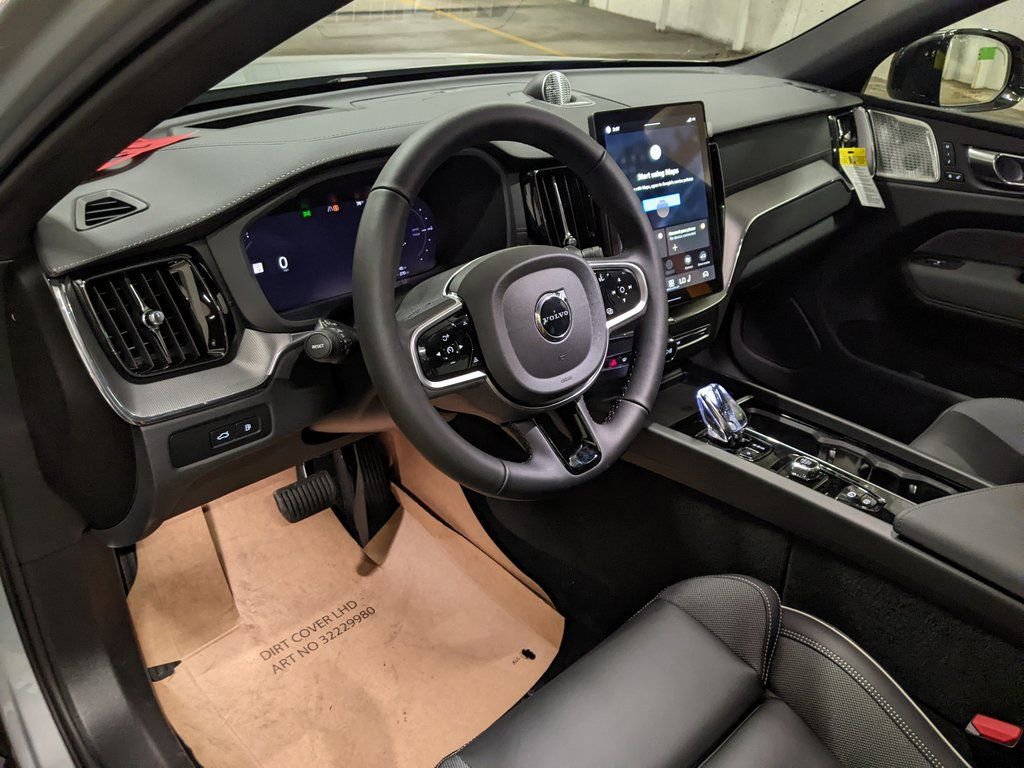 New 2026 Volvo XC60 T8 Polestar w/ Protection Package Premier image 8