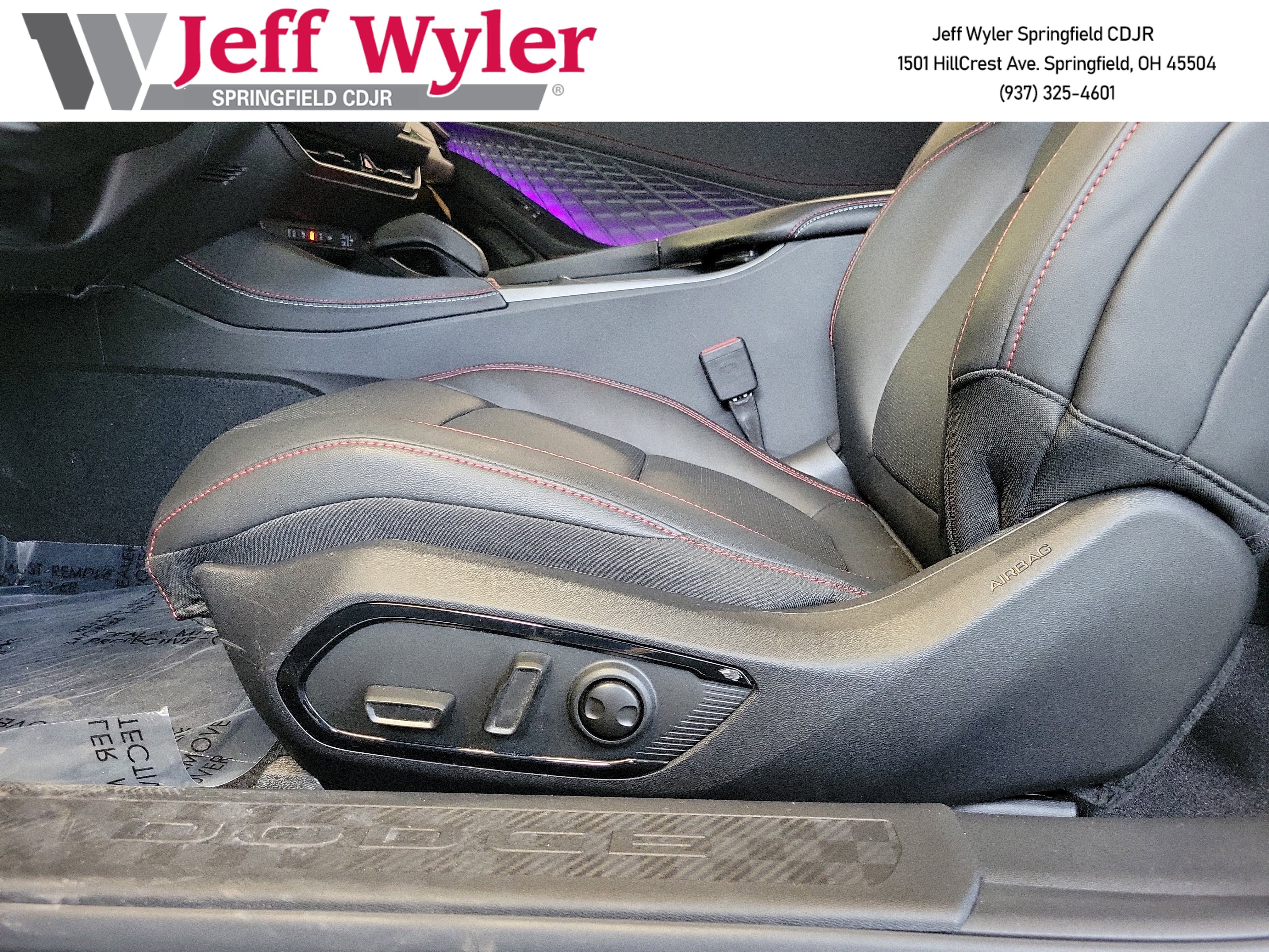 New 2026 Dodge Charger Daytona Scat Pack image 9