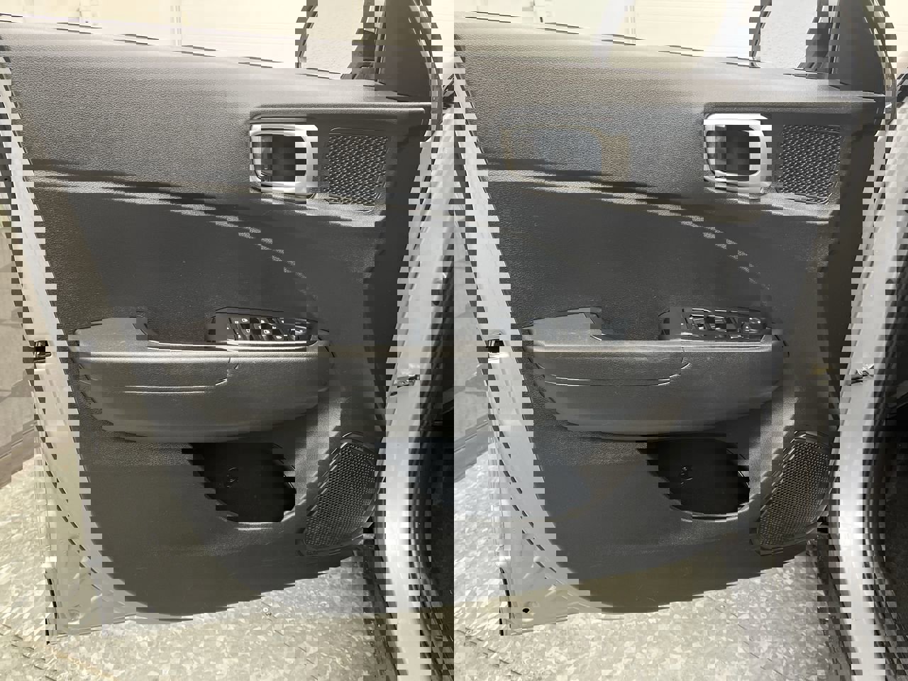 Used 2021 Hyundai Venue SE image 6