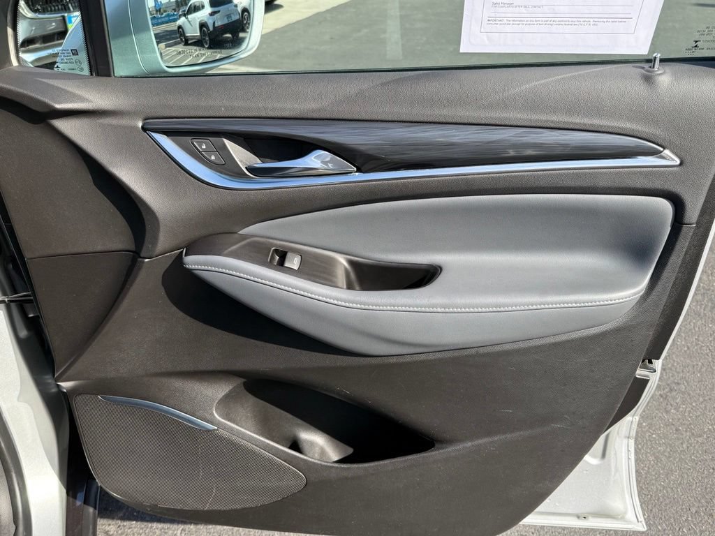 Used 2019 Buick Enclave Essence FWD image 20
