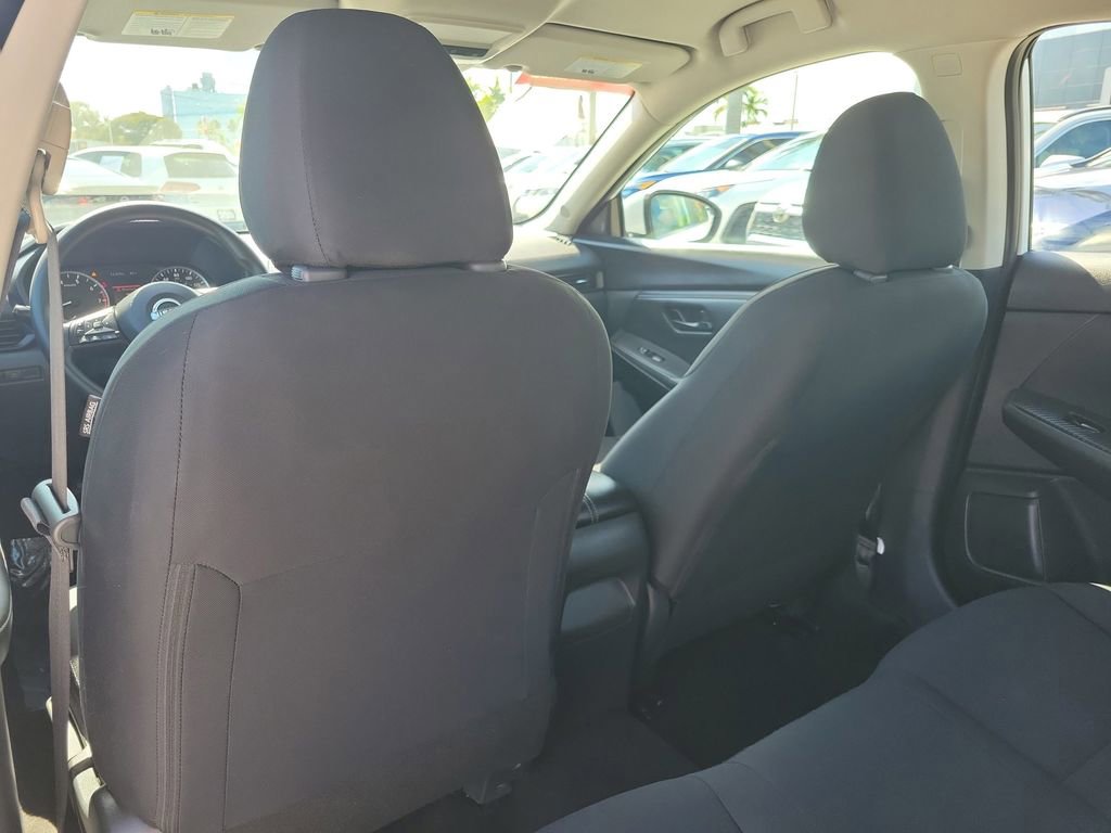 Certified 2025 Nissan Sentra S w/ Trunk Package image 17