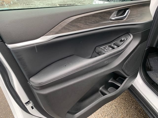 New 2026 Jeep Grand Cherokee Altitude AWD/4WD image 16