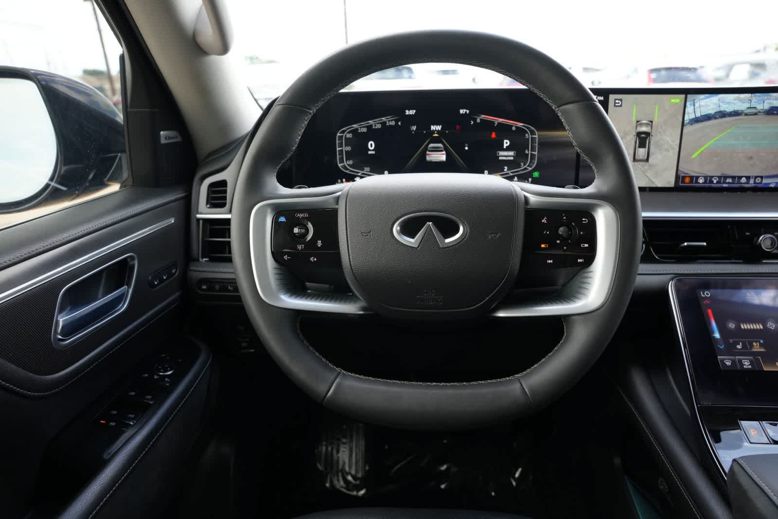 Certified 2025 INFINITI QX80 Luxe w/ Exterior Package RWD image 9