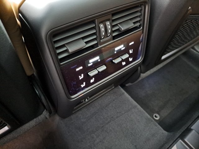 New 2026 Porsche Cayenne AWD/4WD image 18