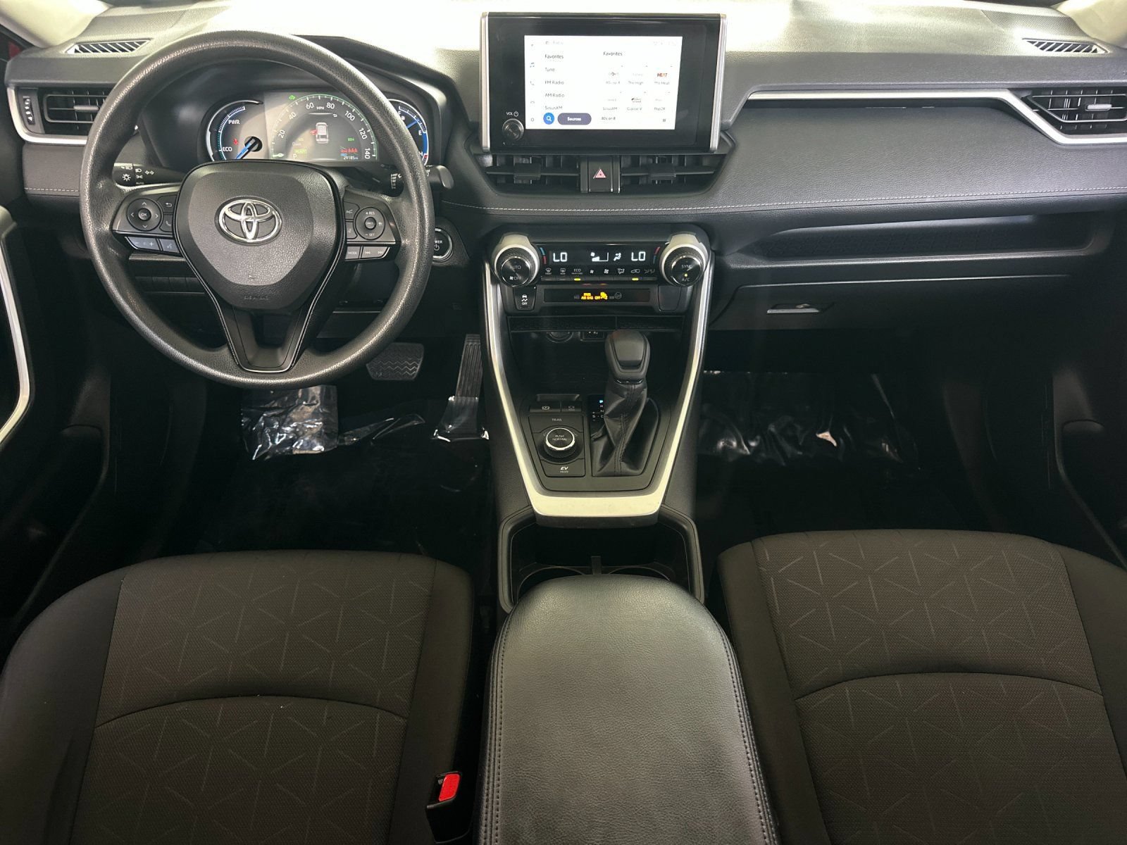 Used 2023 Toyota RAV4 XLE w/ Convenience Package AWD/4WD image 12