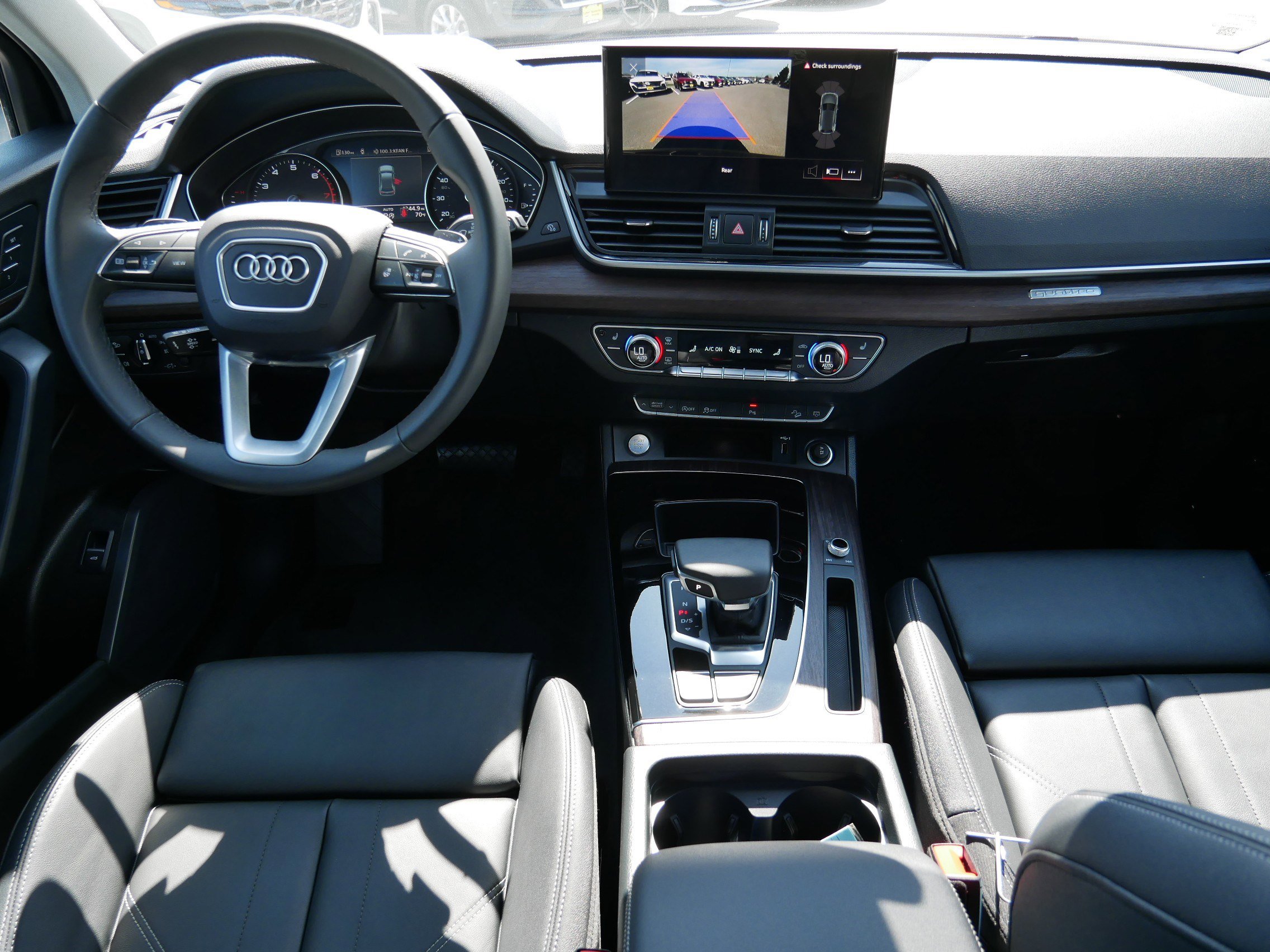 Used 2024 Audi Q5 2.0T Premium image 10