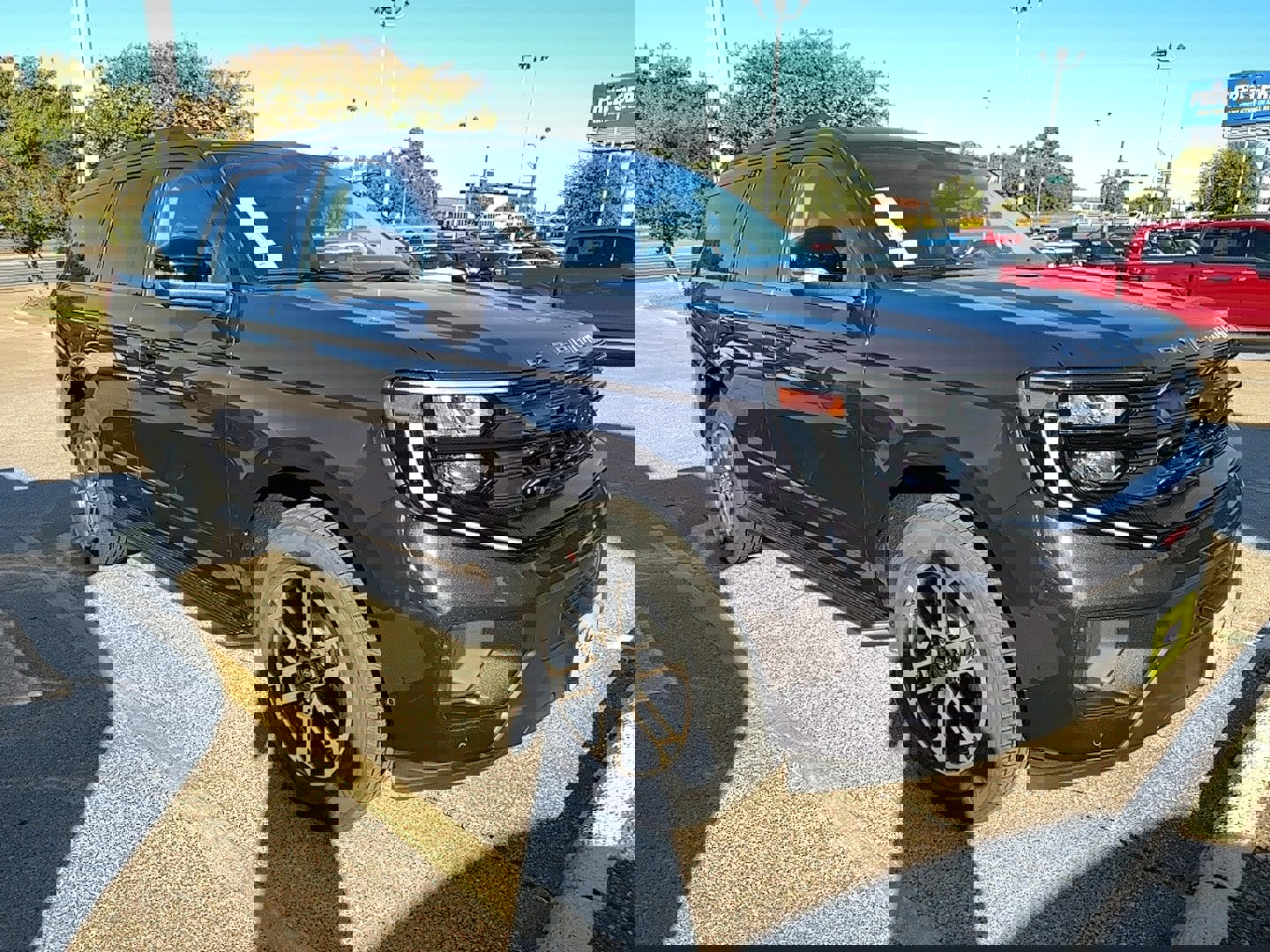 New 2025 Ford Expedition Active image 23