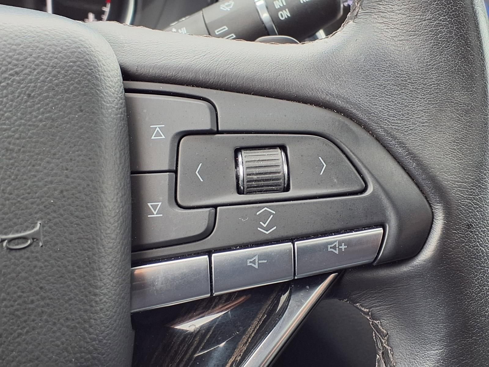Used 2023 Cadillac XT6 Premium Luxury AWD/4WD image 27