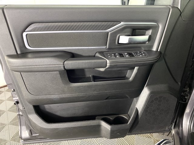 Used 2025 RAM 2500 Big Horn AWD/4WD image 15