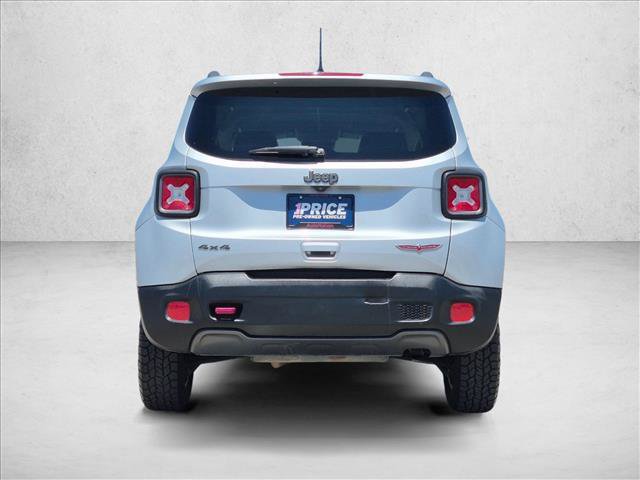 Used 2018 Jeep Renegade Trailhawk AWD/4WD image 6
