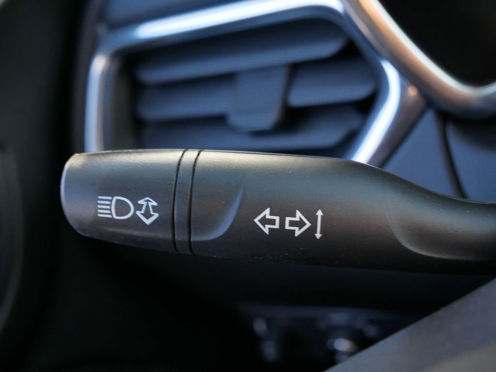 Used 2019 Chevrolet Equinox LT image 29