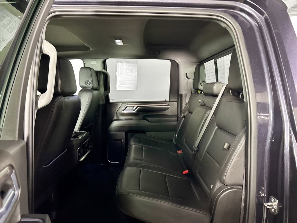 Used 2024 Chevrolet Silverado 3500 LTZ w/ LTZ Premium Package image 21