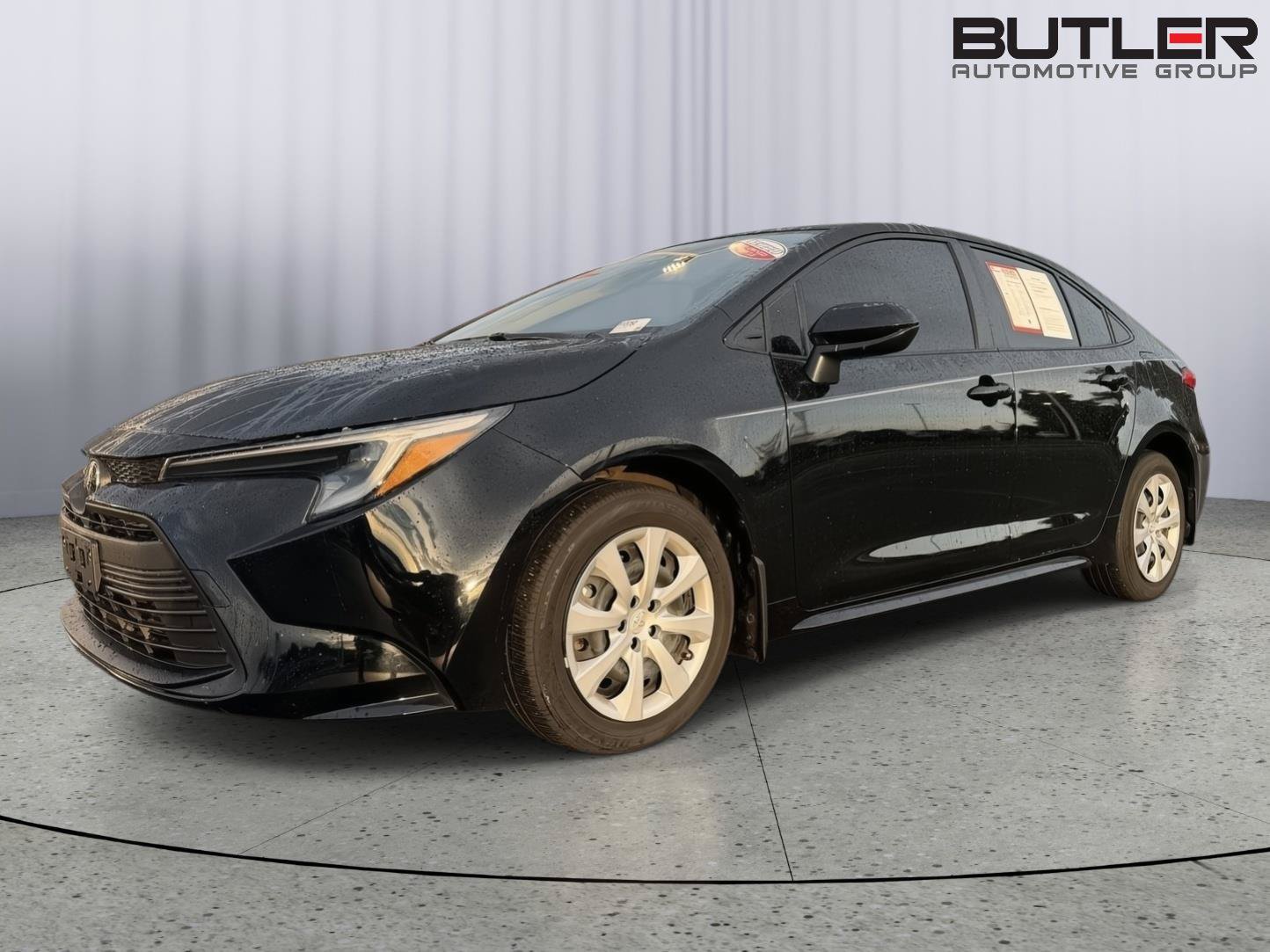 Certified 2026 Toyota Corolla LE FWD image 1