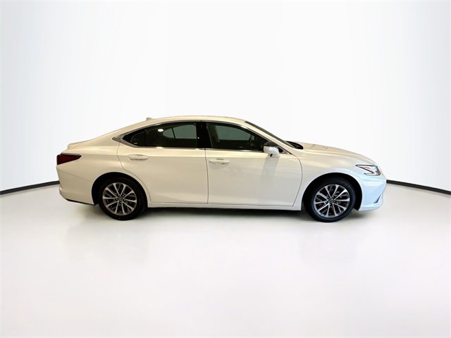 Used 2025 Lexus ES 350 image 7