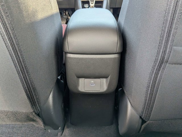 New 2025 Nissan Versa SR w/ Trunk Package image 14