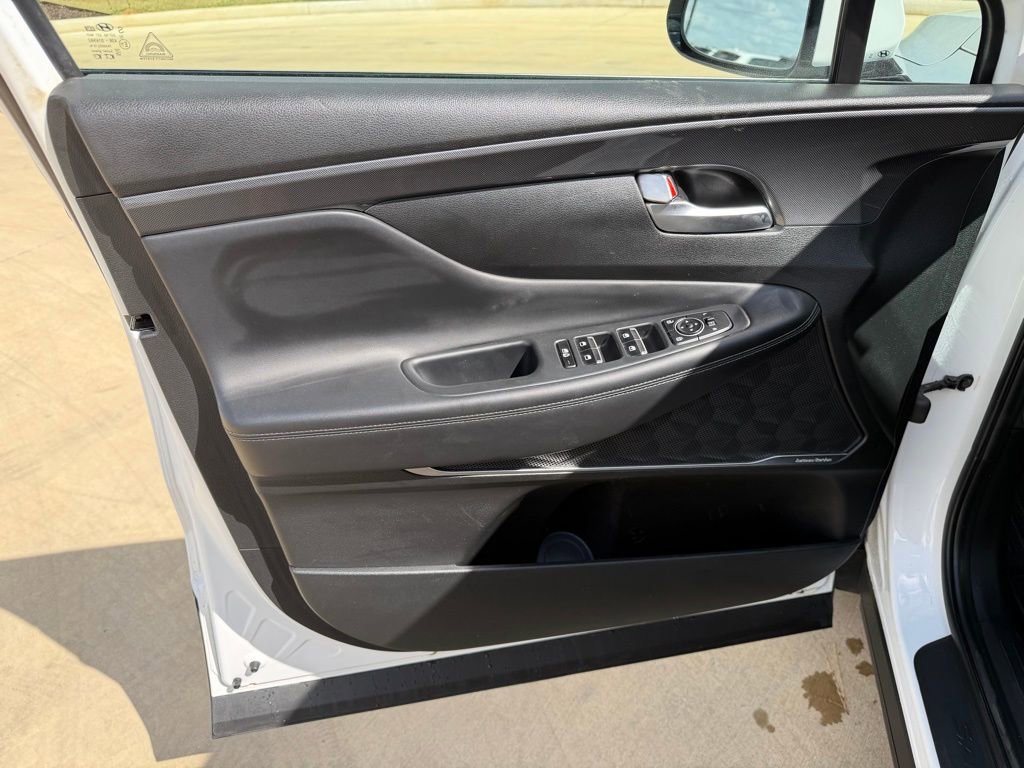 Used 2023 Hyundai Santa Fe SEL w/ Premium Package image 13