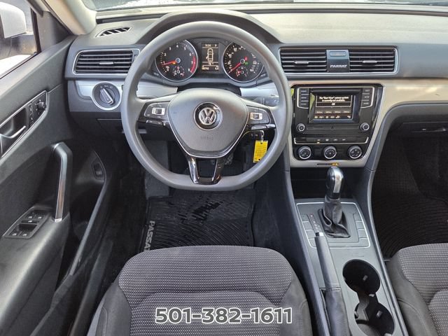 Used 2018 Volkswagen Passat 2.0T S w/ Driver Assistance Package FWD image 11