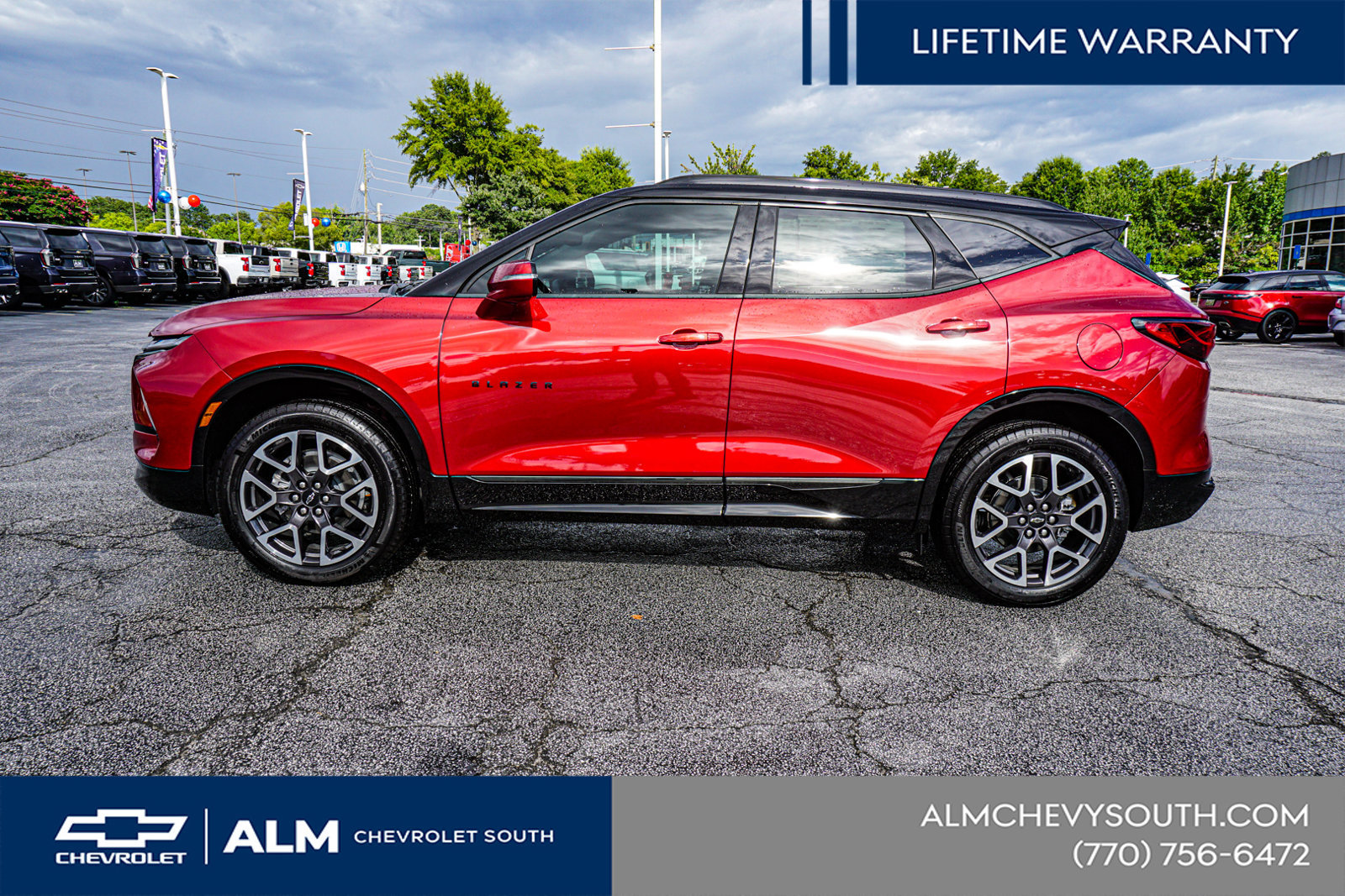 New 2026 Chevrolet Blazer RS w/ LPO, Floor Liner Package FWD image 9
