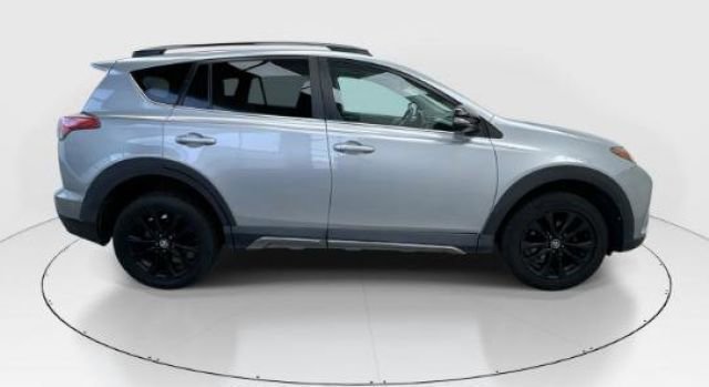 Used 2018 Toyota RAV4 Adventure image 19