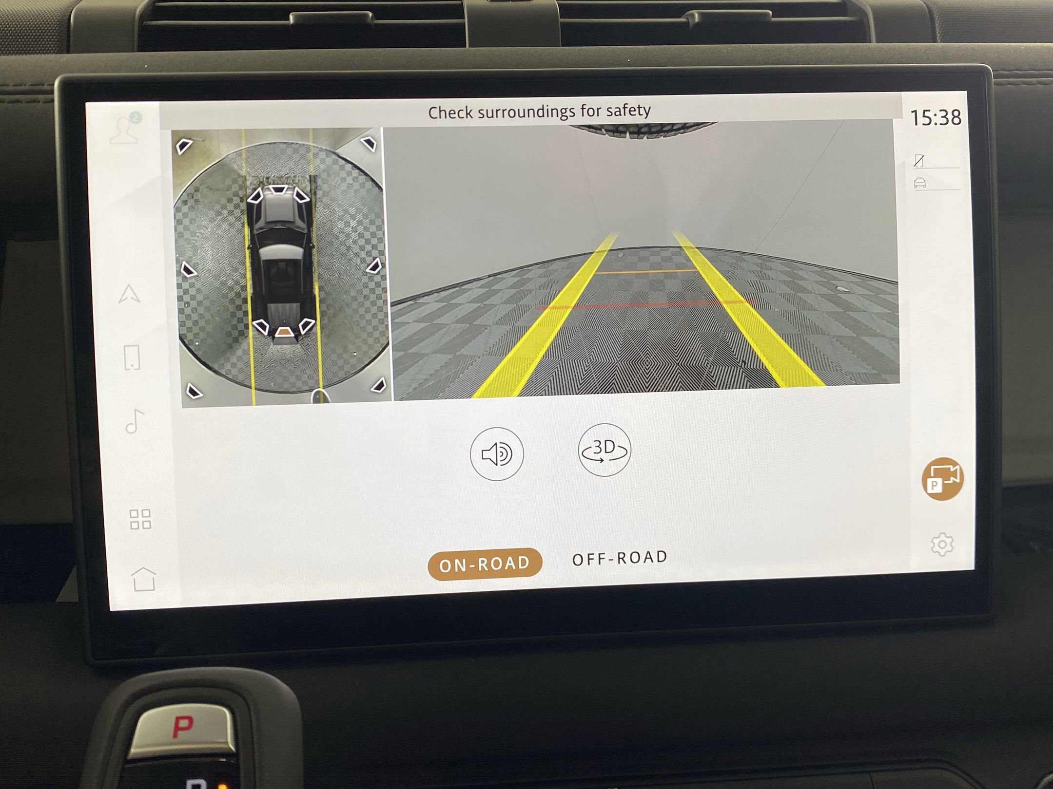 Used 2025 Land Rover Defender 110 S image 23