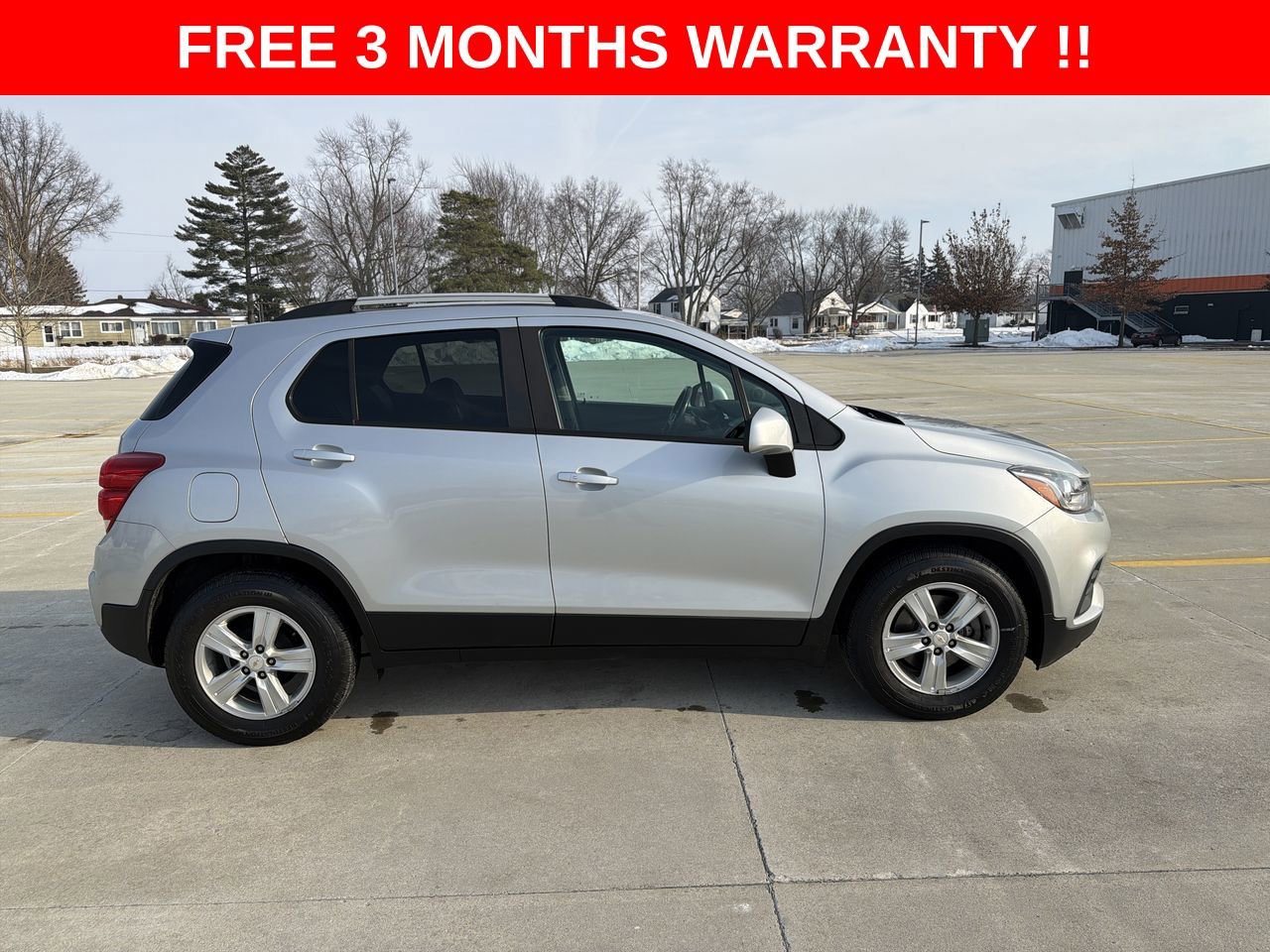 Used 2021 Chevrolet Trax LT w/ Driver Confidence Package image 30