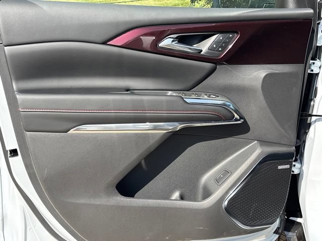 New 2027 Chevrolet Traverse RS AWD/4WD image 13