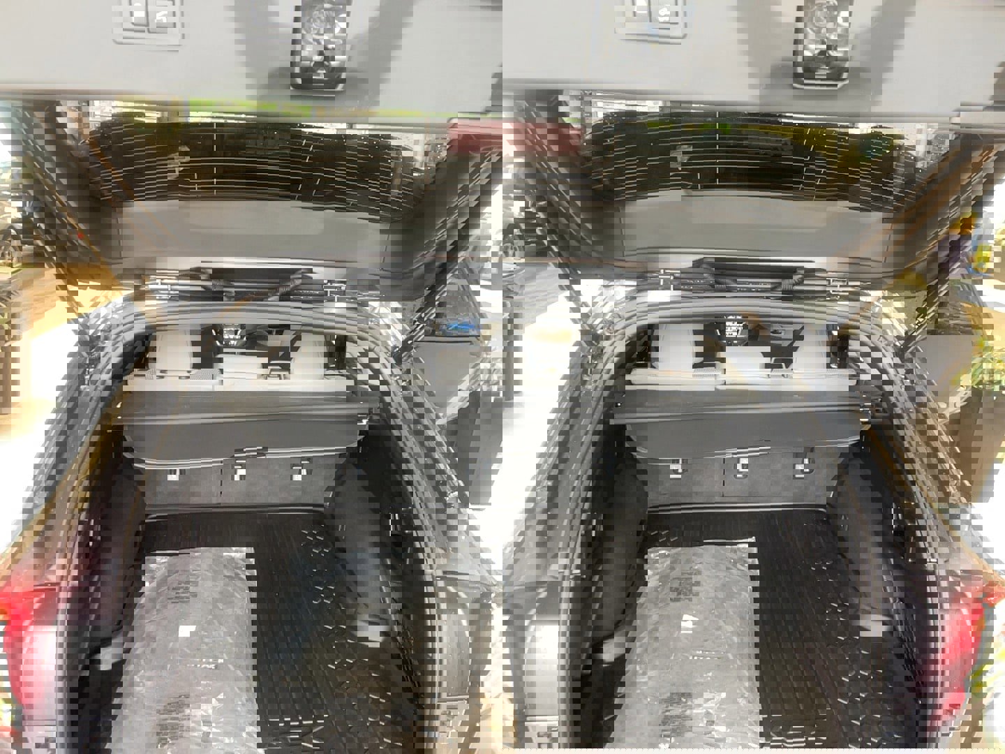 Used 2024 Subaru Outback Premium image 22